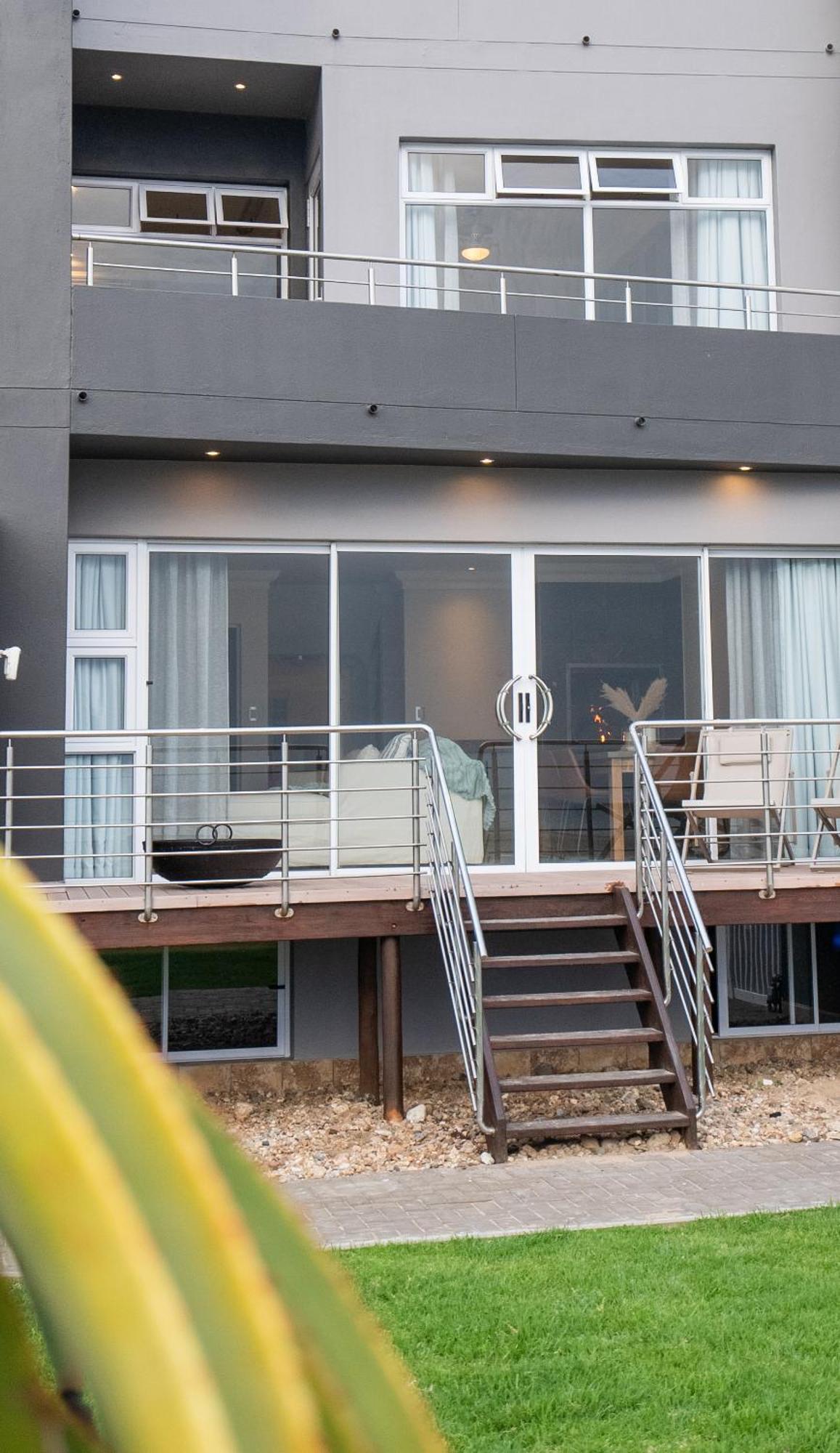 Deja Blue Beachfront Villa, Newly Renovated Langstrand Экстерьер фото